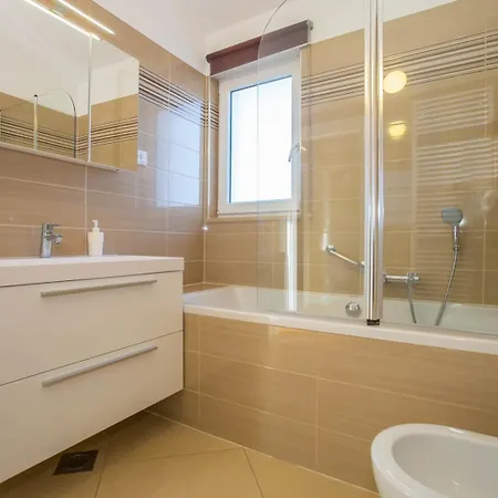 Beautiful Dominika With Private Pool Villa *