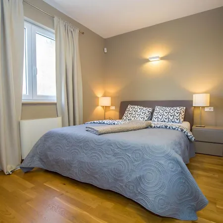 Villa Beautiful Dominika With Private Pool Kastelir